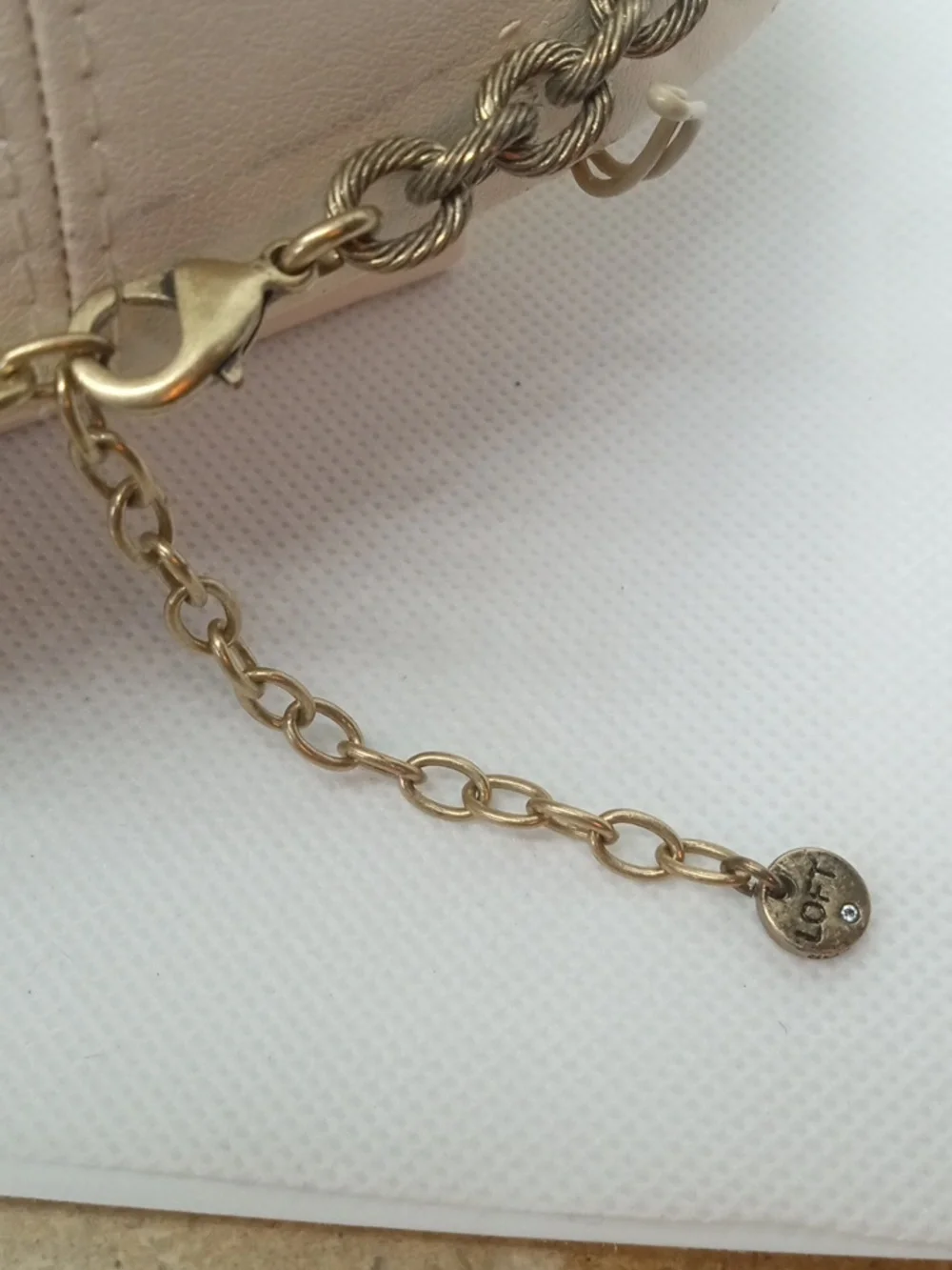 LOFT STATEMENT NECKLACE - Picture 5 of 9